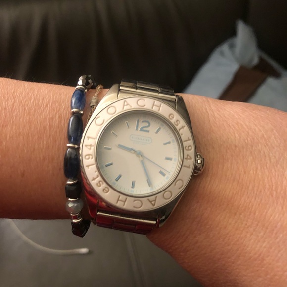Authentic women’s Coach Watch - Picture 3 of 6